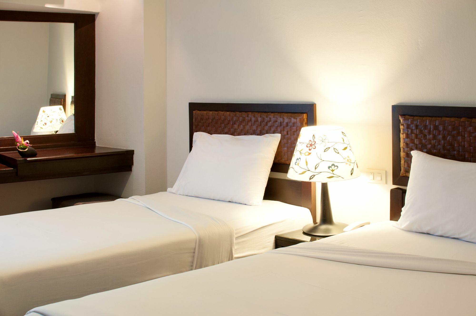Kasemsarn Hotel Чантабури Екстериор снимка